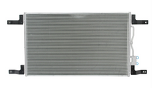 Freightliner Century-Columbia Condenser (01-07)